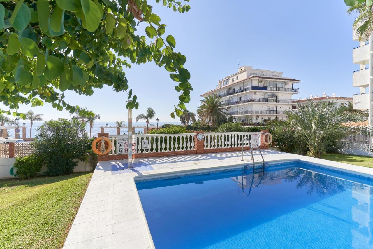 Carabeo 23- Acceso A La Playa Apartamento Nerja Exterior foto