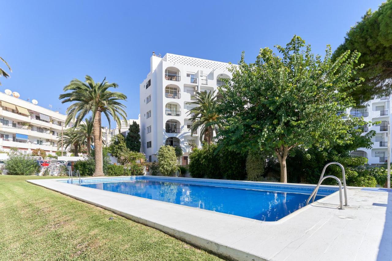 Carabeo 23- Acceso A La Playa Apartamento Nerja Exterior foto