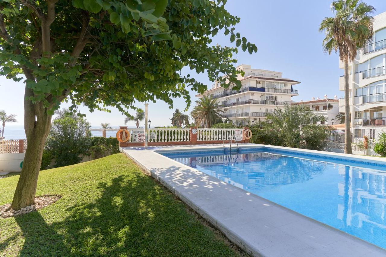 Carabeo 23- Acceso A La Playa Apartamento Nerja Exterior foto